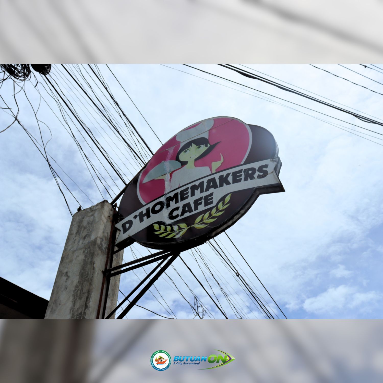 Natad ni Olympia Logo